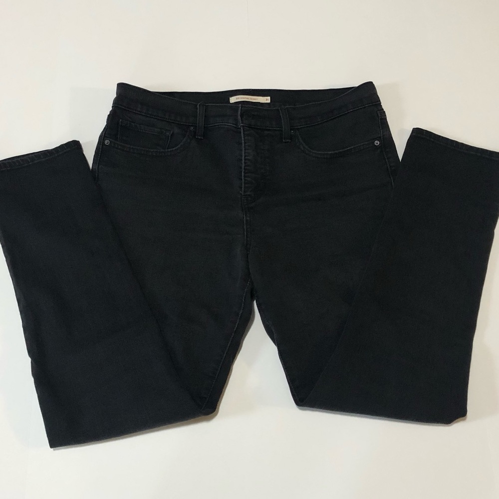 Levi’s 311 Shaping Skinny Jeans